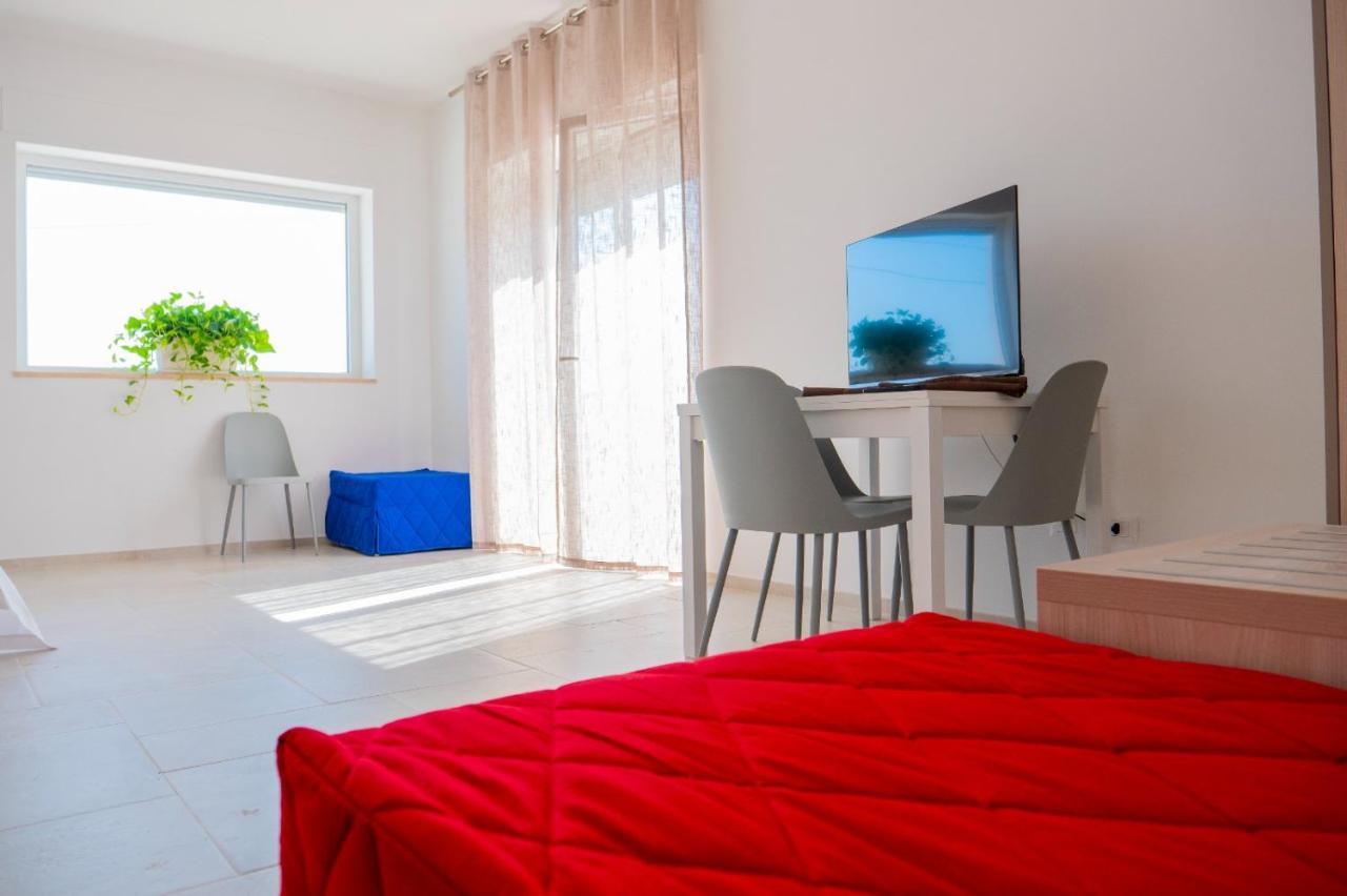 B&B A Un Passo Dal Mare Torre Canne Luaran gambar