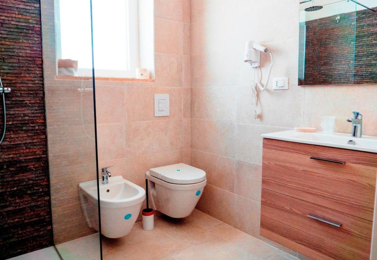 B&B A Un Passo Dal Mare Torre Canne Luaran gambar