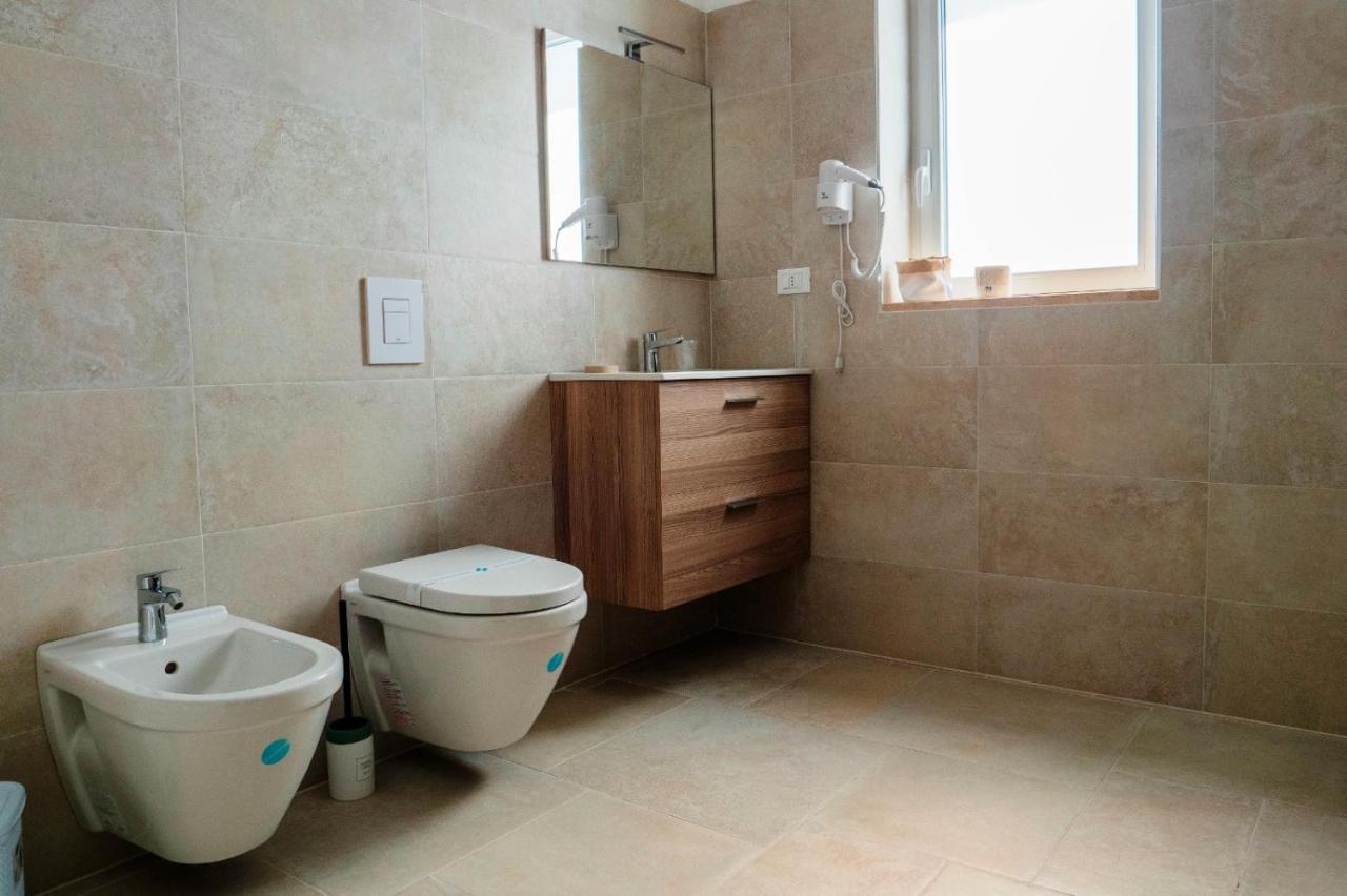 B&B A Un Passo Dal Mare Torre Canne Luaran gambar